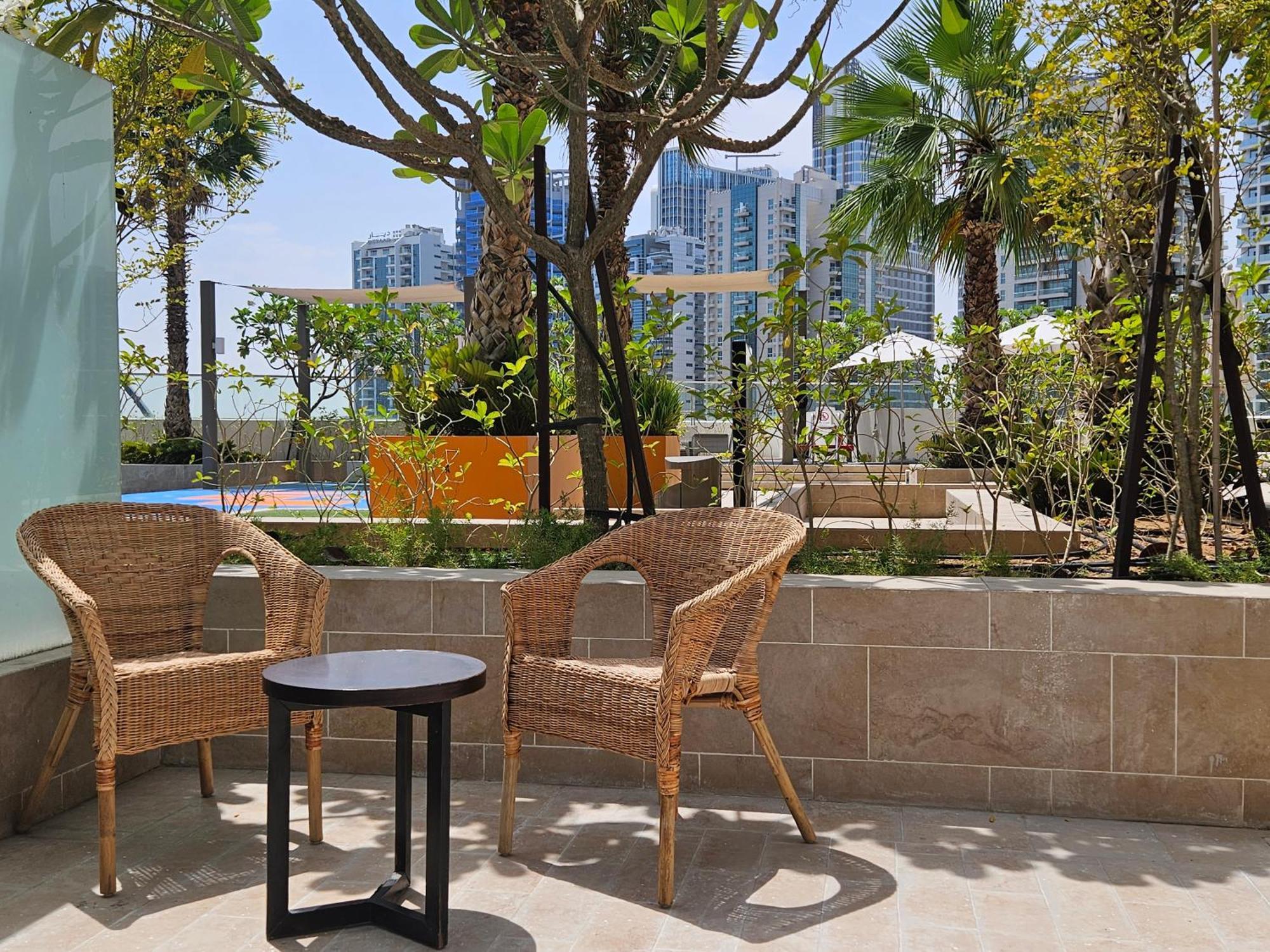 Apartment Vacay Lettings - Luxury In Business Bay *